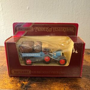 Vintage Matchbox Models of Yesteryear 1918 Crossley Lowenbrau Beer Lorry Diecast